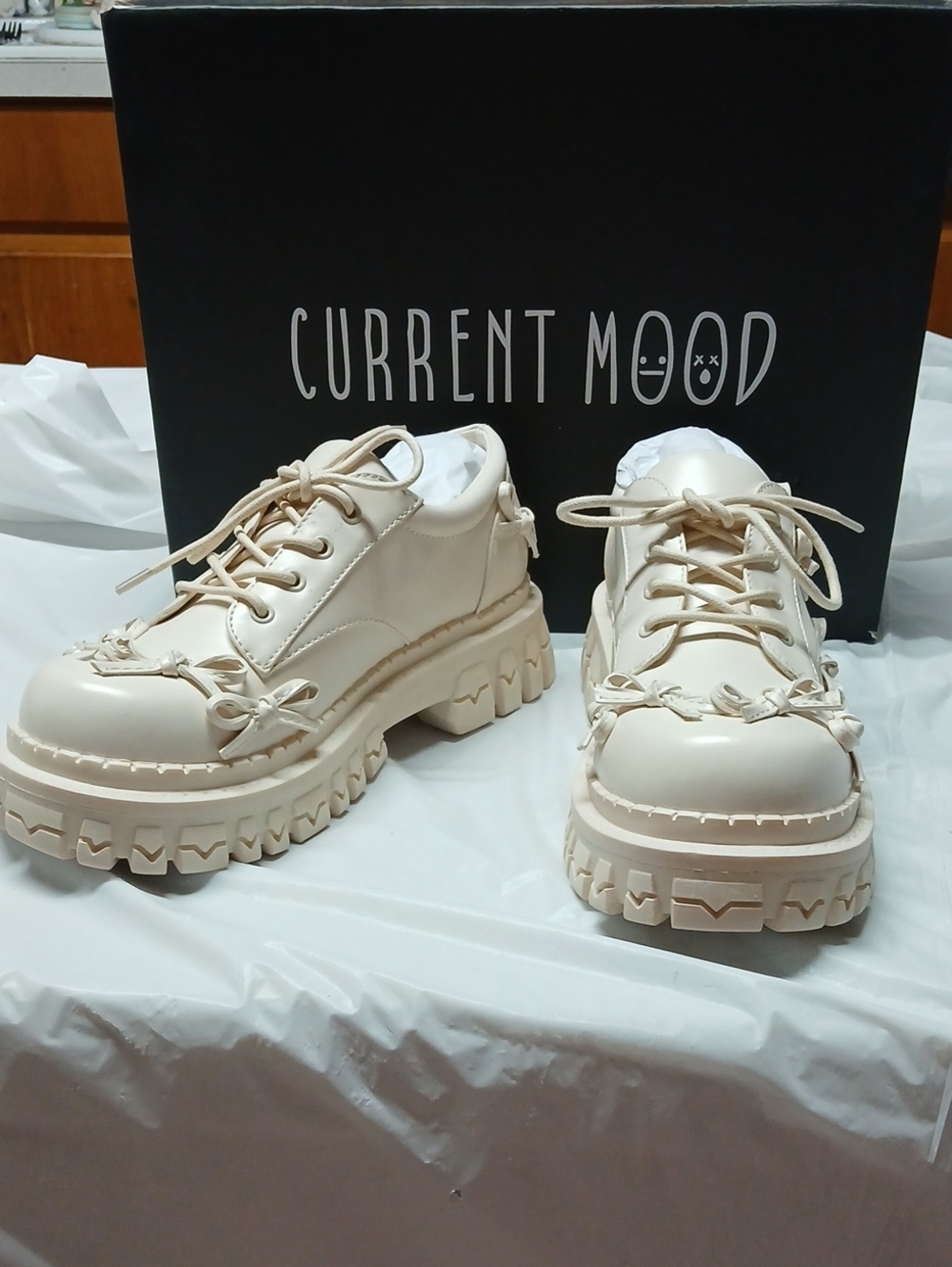 Dolls Kill Current Mood Teen Craft Ivory Coquette Bow Detail Oxford Shoes Sz 7